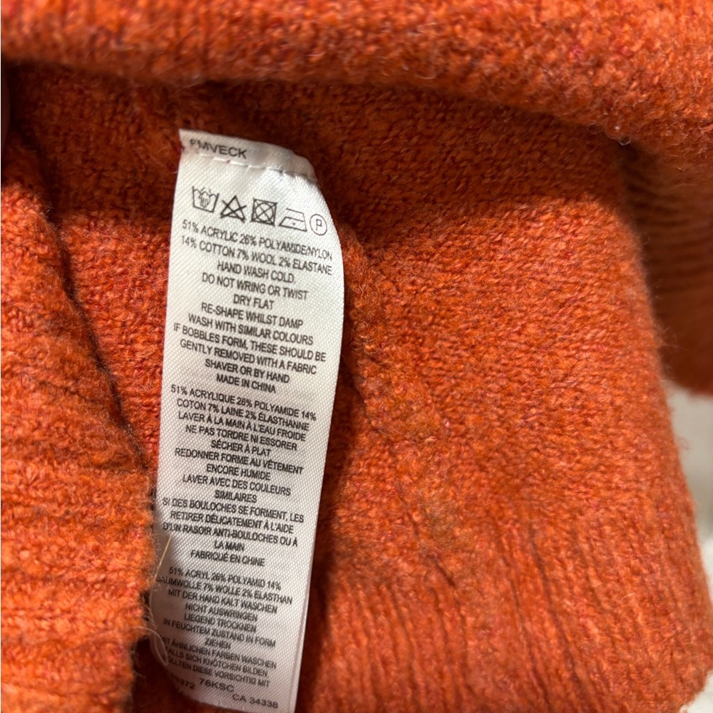 French Connection V-Neck Rust Sweater - Picture 4 of 5